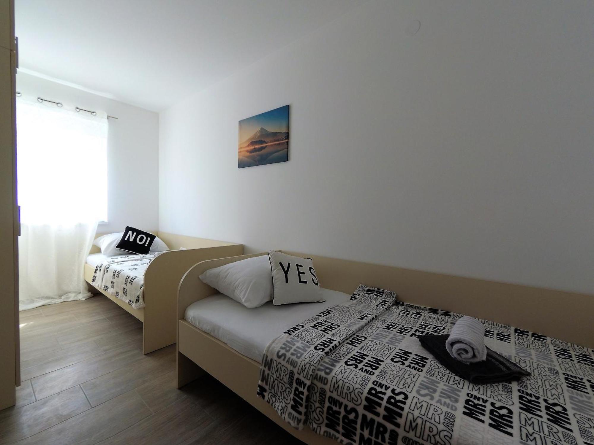 Summer Holiday Apartments โนวาลยา ภายนอก รูปภาพ
