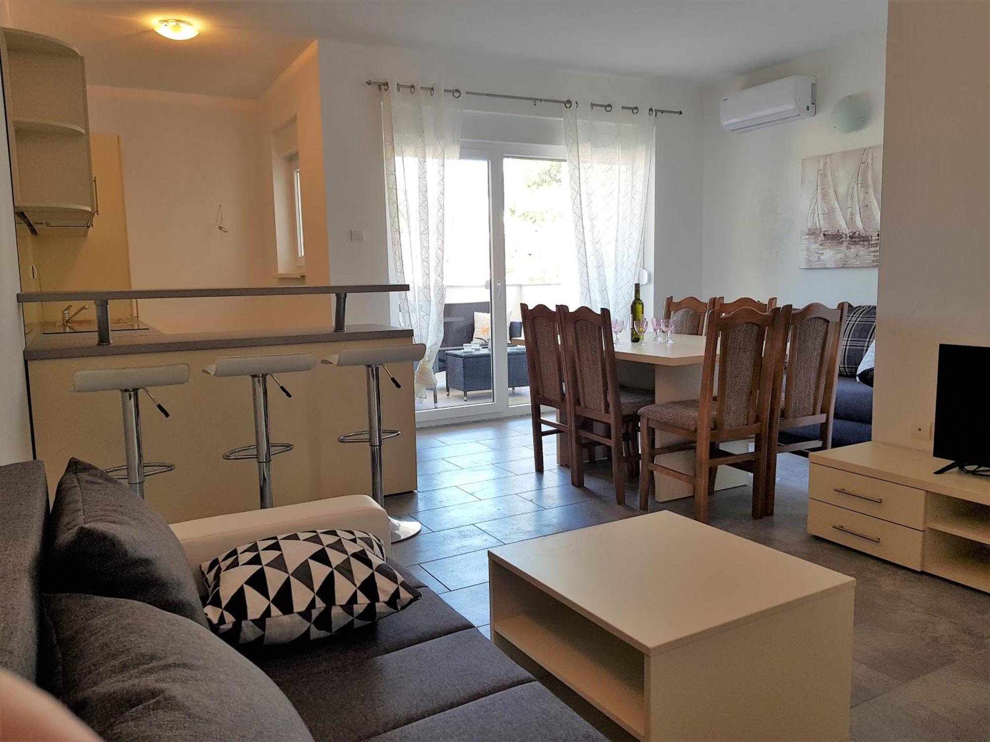 Summer Holiday Apartments โนวาลยา ภายนอก รูปภาพ
