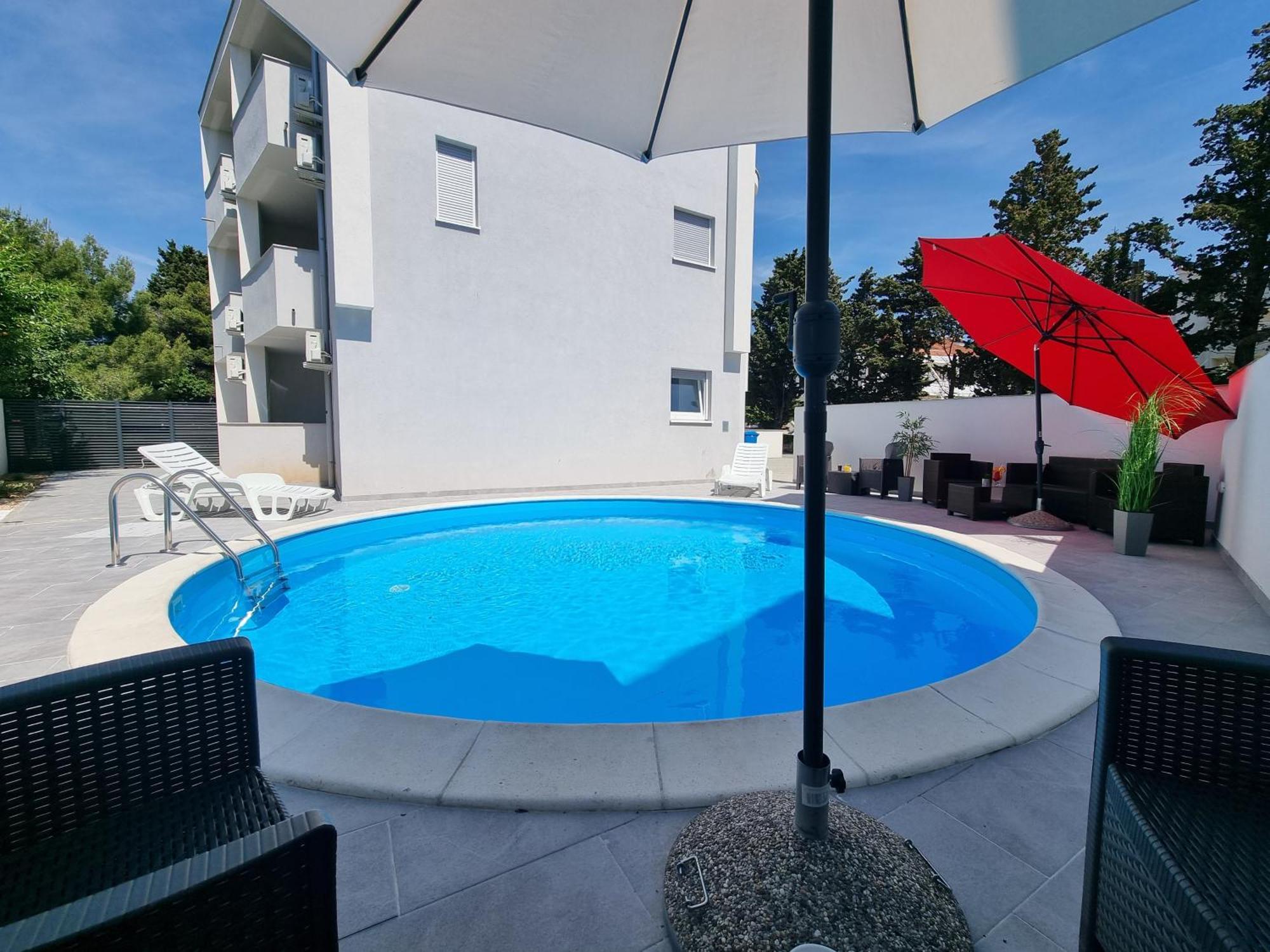 Summer Holiday Apartments โนวาลยา ภายนอก รูปภาพ